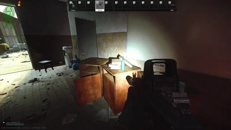 レーダー管制室横のデッドスカブ部屋