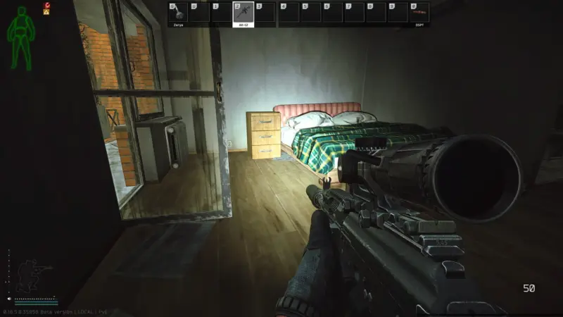 西棟203号室ベット横下にある新聞の上(レッドカードキー)