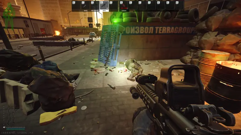 AK12が置いてあるがすぐ横に地雷